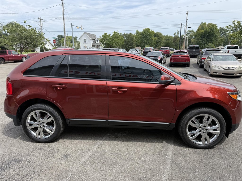2014 Ford Edge - $9,995
