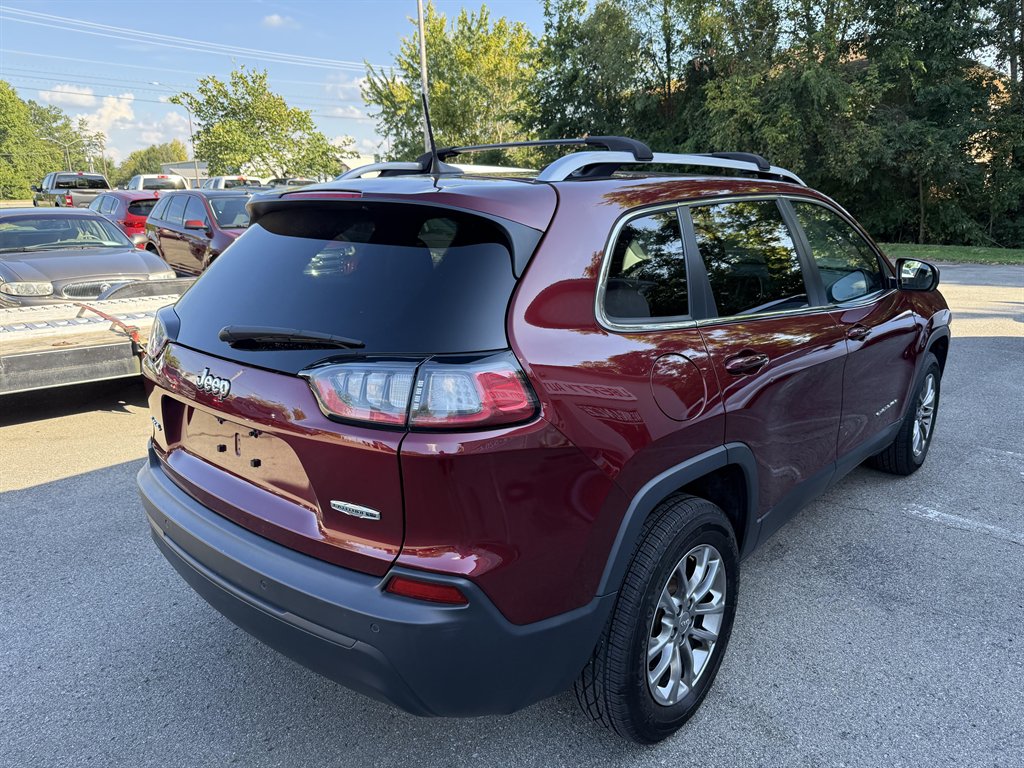 2020 Jeep Cherokee - $17,995