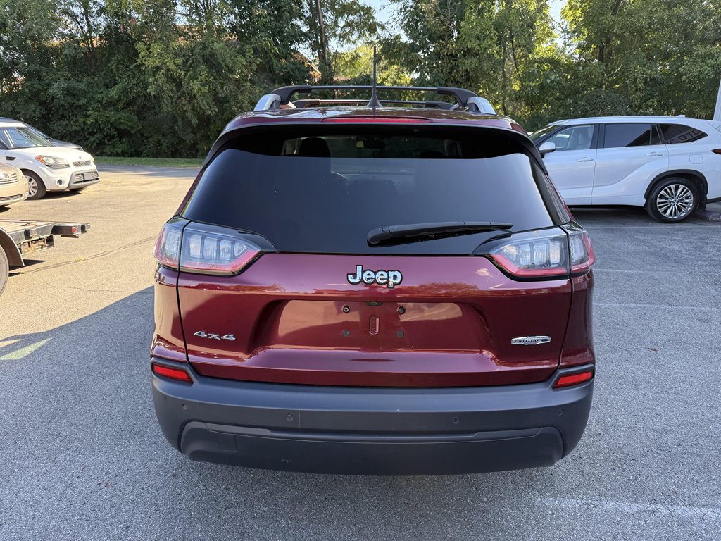 2020 Jeep Cherokee - $17,995