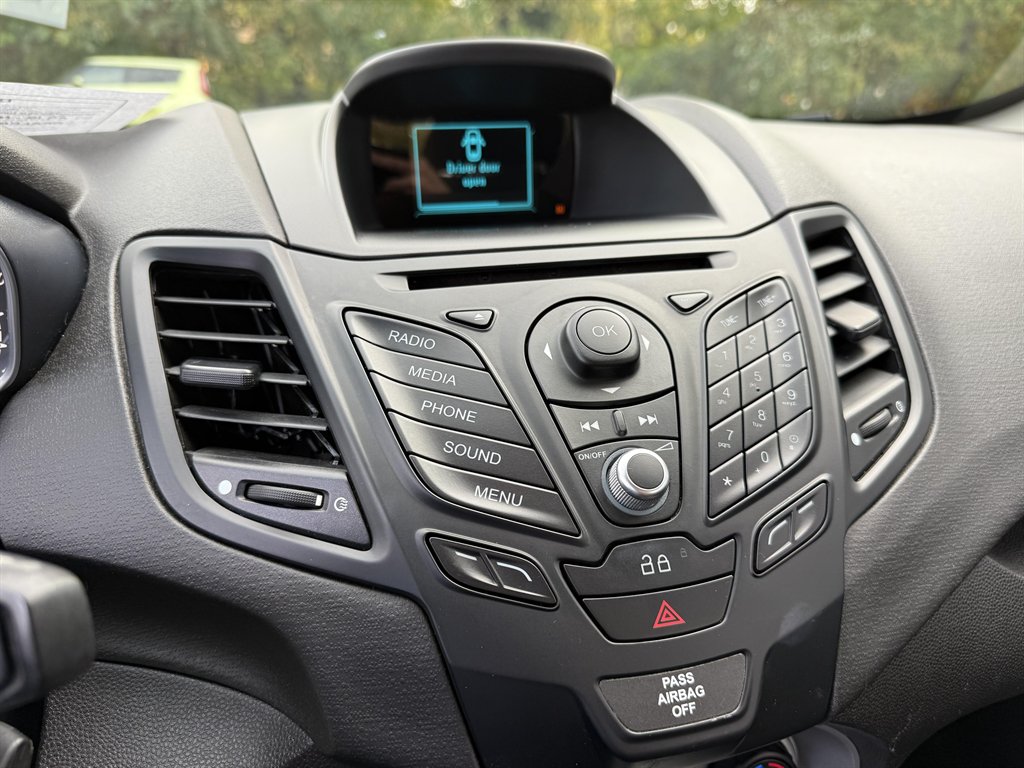 2015 Ford Fiesta