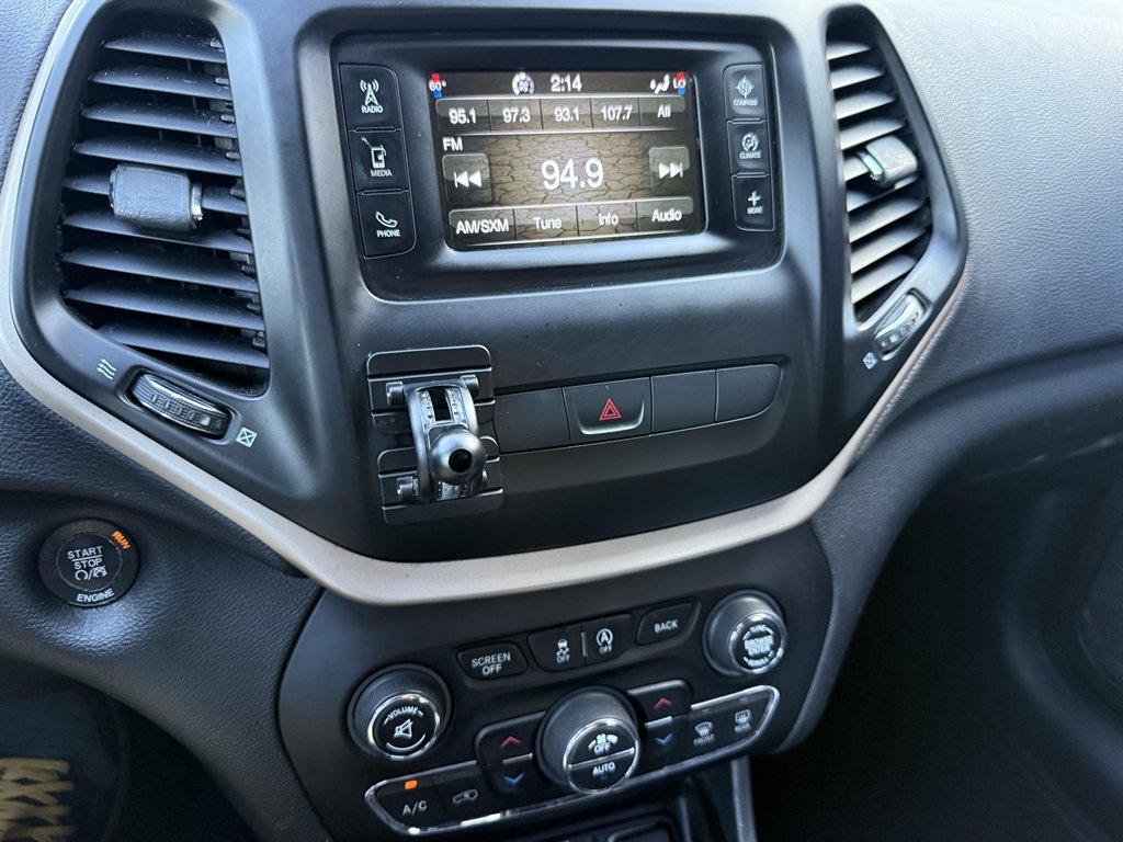 2015 Jeep Cherokee - $6,995