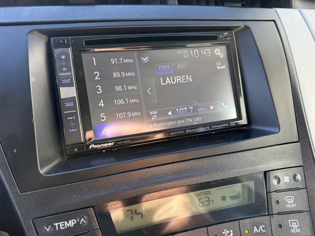 2010 Toyota Prius - $9,995