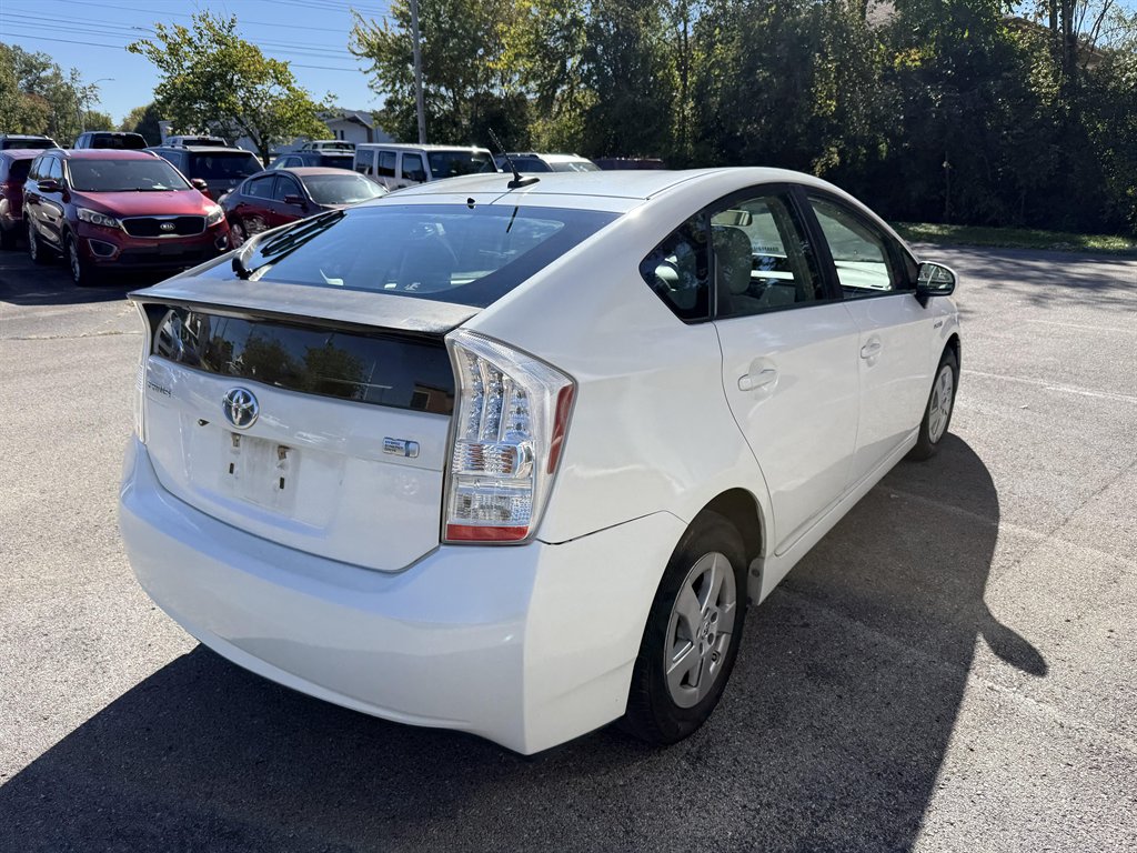 2010 Toyota Prius - $9,995
