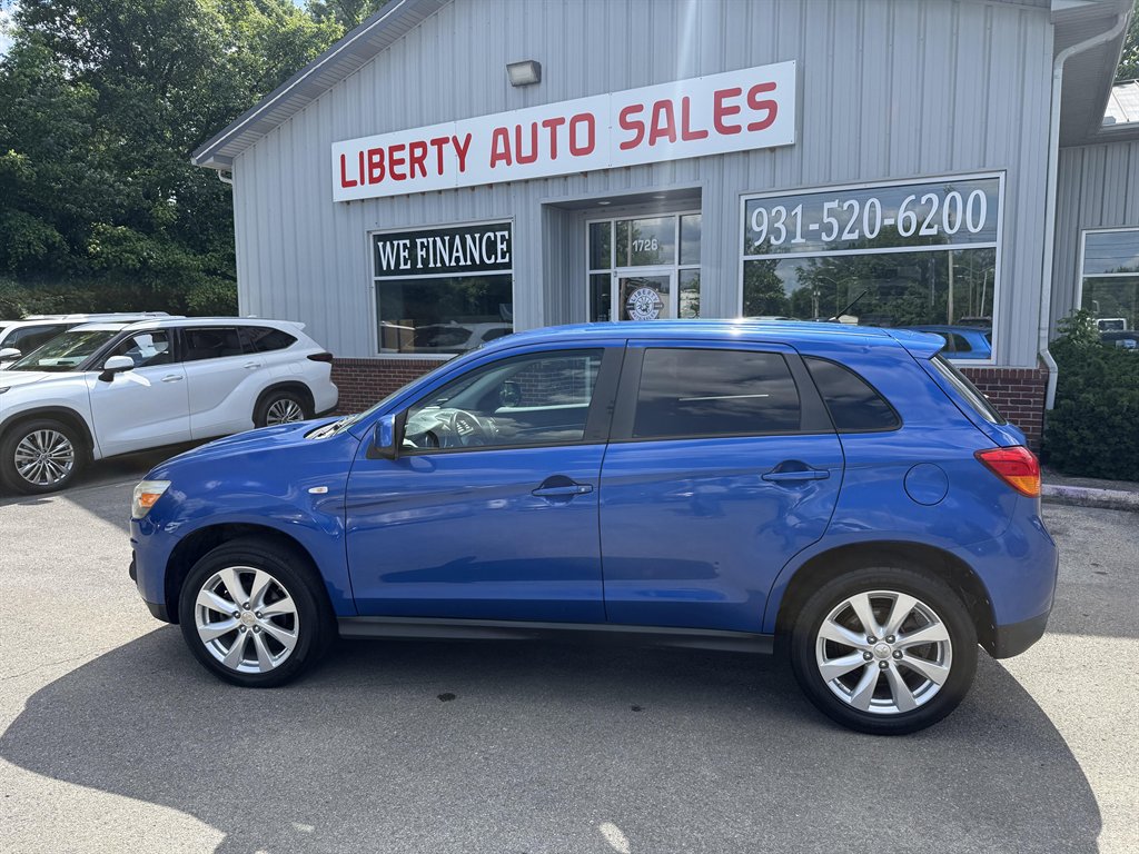 2015 Mitsubishi Outlander - $9,495