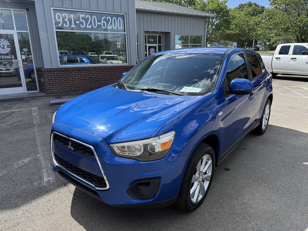 2015 Mitsubishi Outlander - $9,495