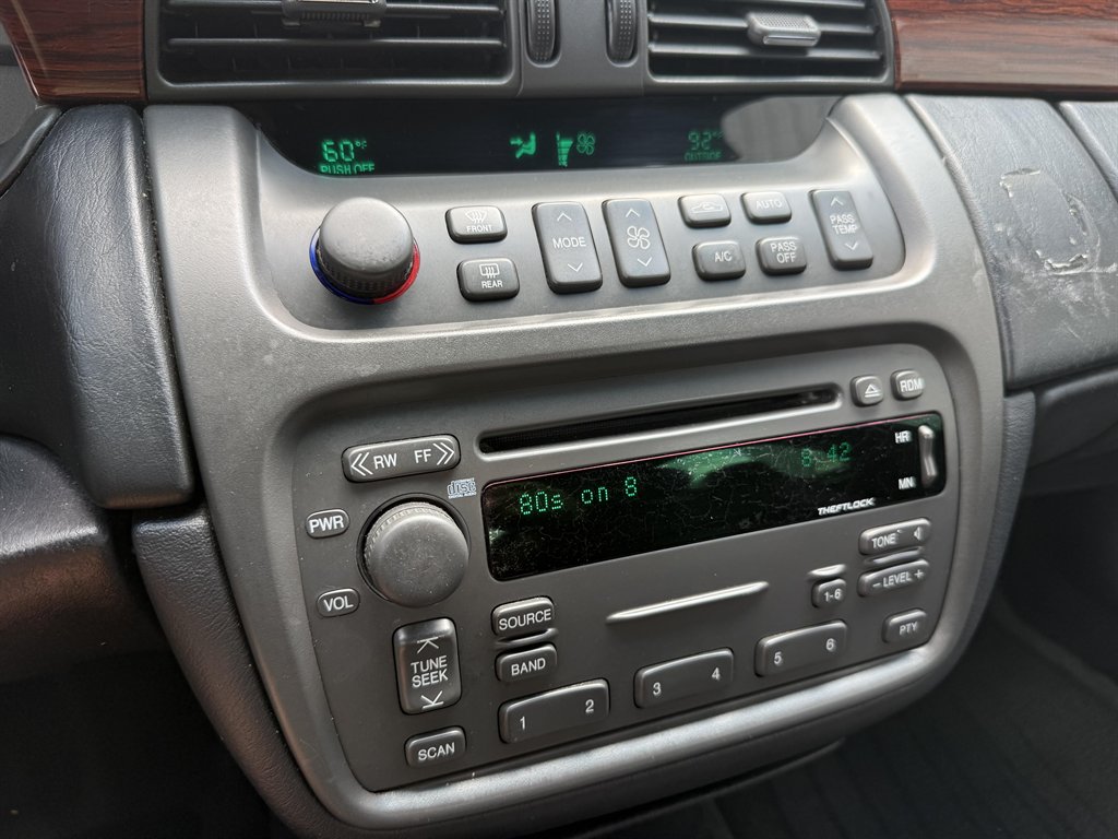 2004 Cadillac DeVille