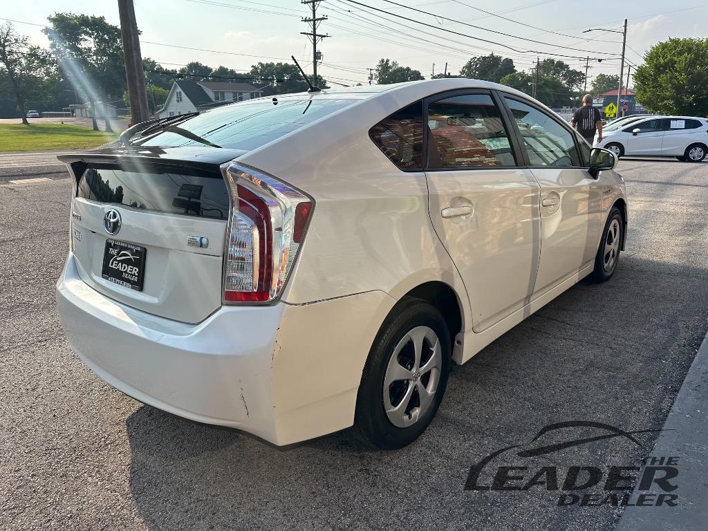 2015 Toyota Prius photo