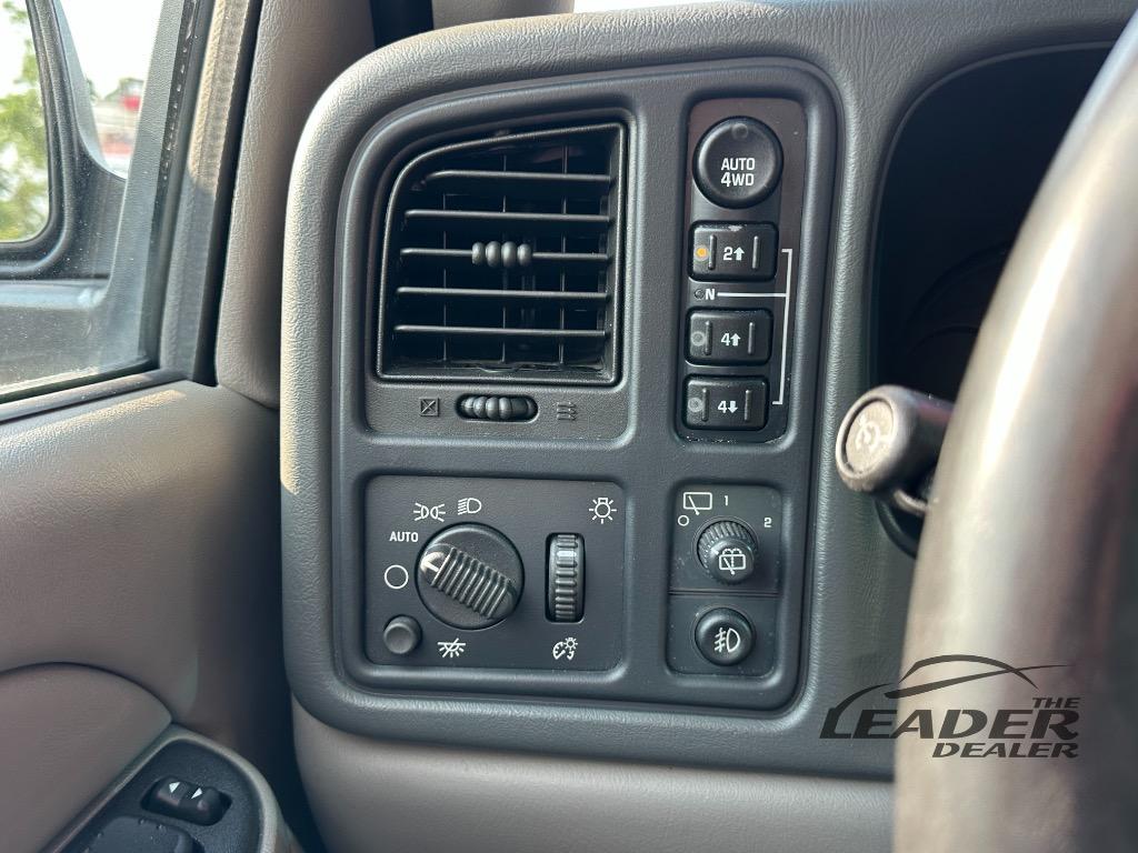 2005 Chevrolet Tahoe - $12,950