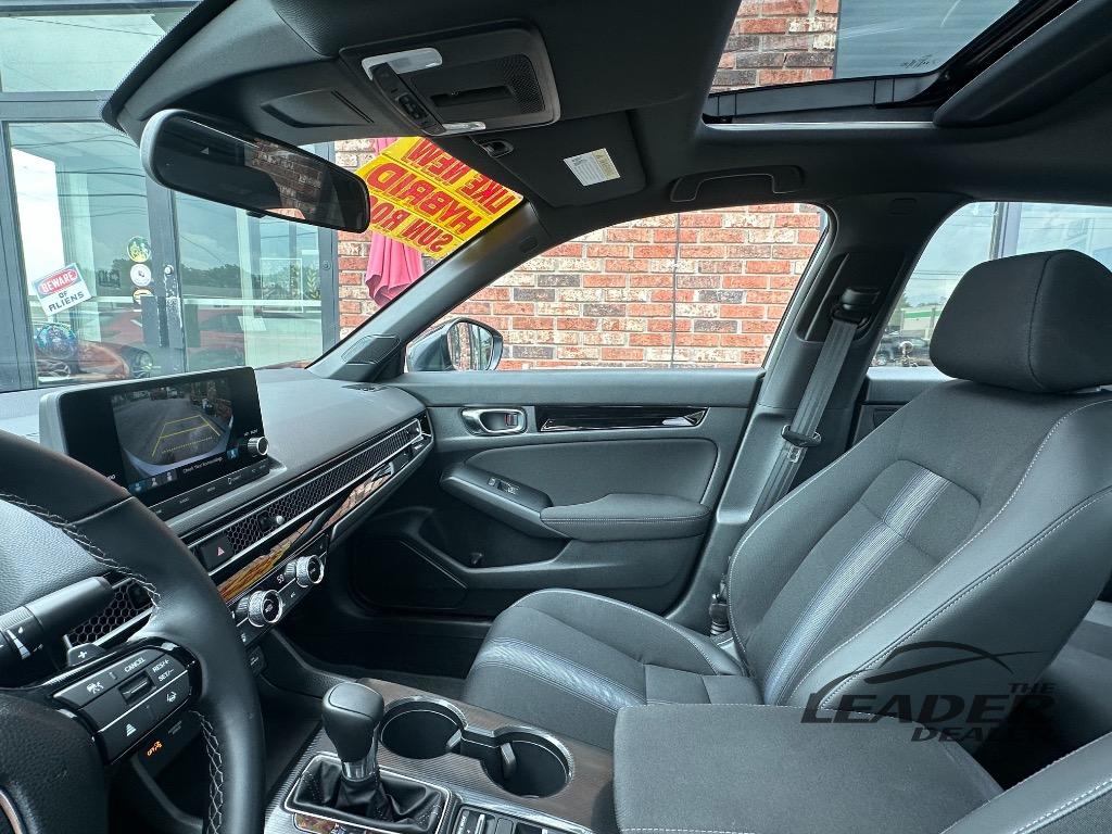 2025 Honda Civic - $25,950