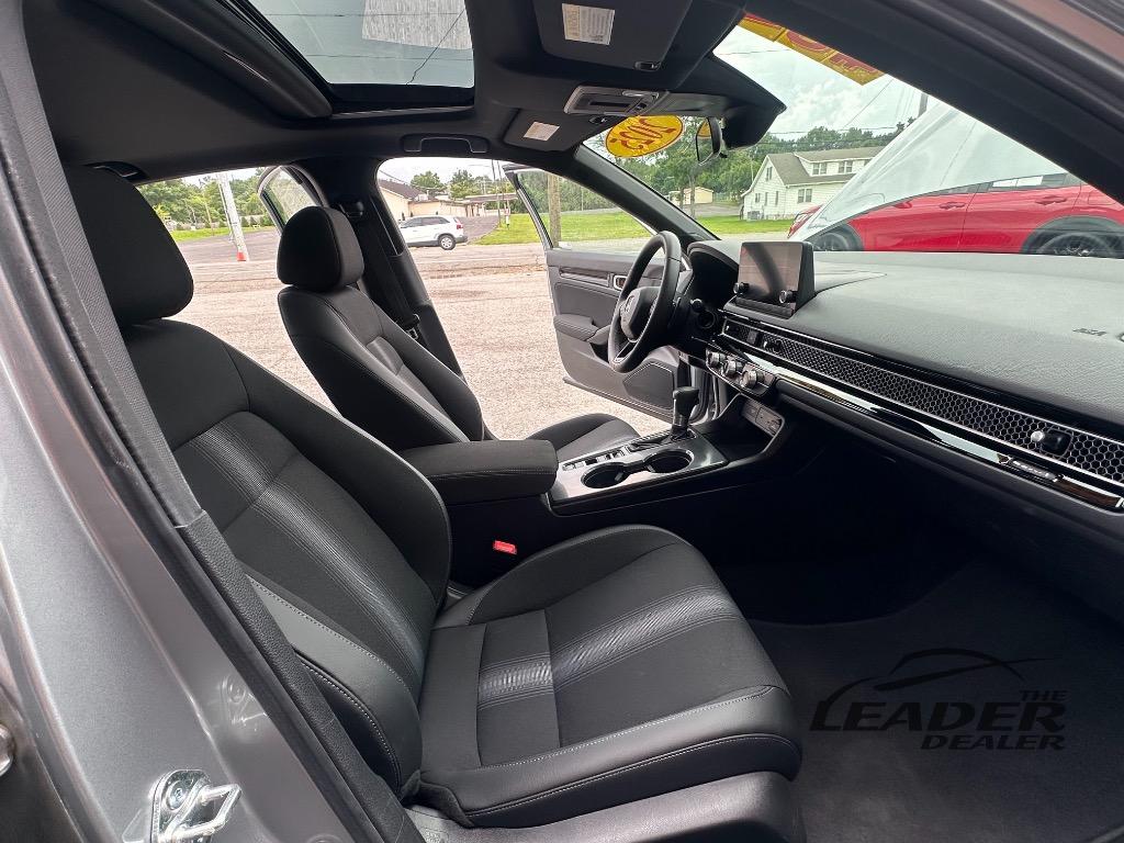 2025 Honda Civic - $25,950