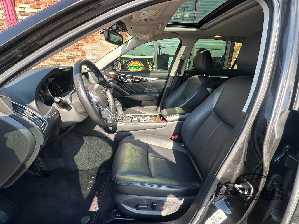 2018 INFINITI Q50 - $15,950