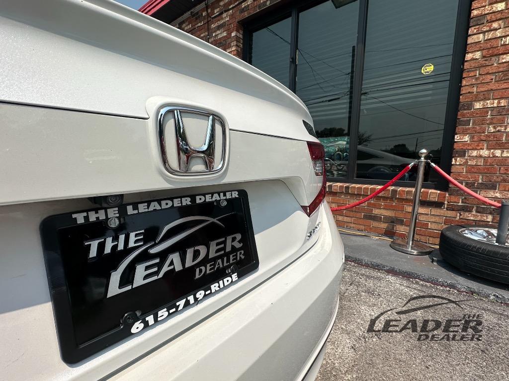 2020 Honda Accord - $18,950
