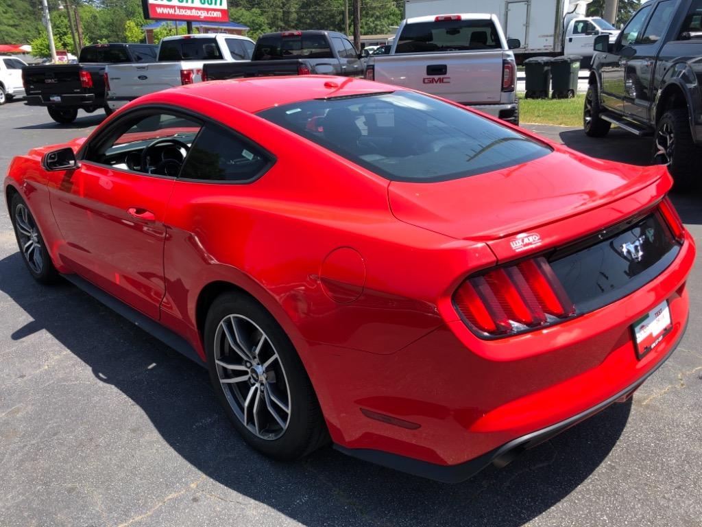 2017 Ford Mustang Eco photo