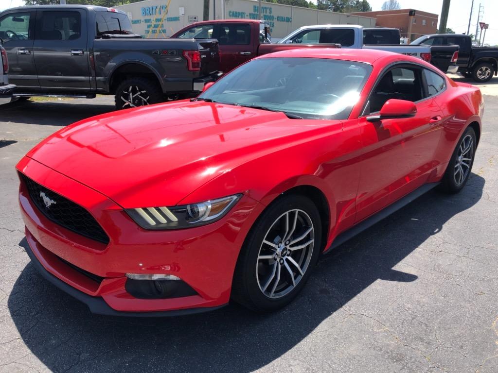 2017 Ford Mustang Eco photo