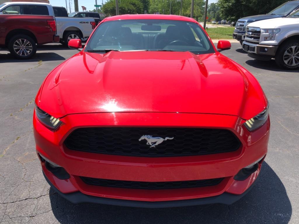 2017 Ford Mustang Eco photo