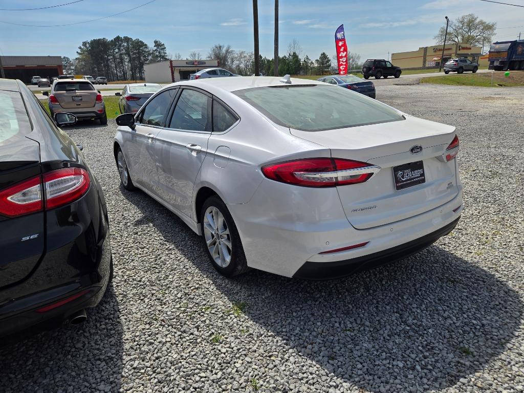 2019 Ford Fusion - $14,900