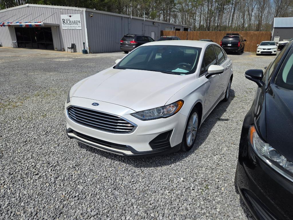2019 Ford Fusion - $14,900