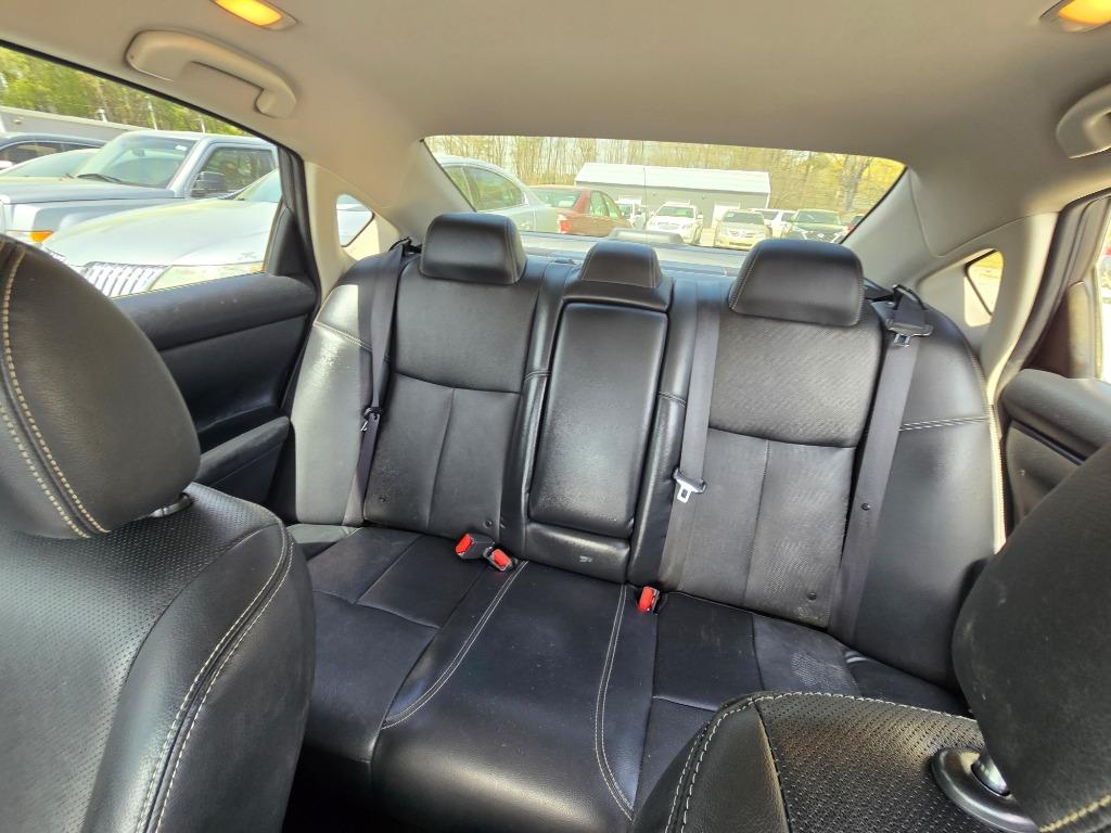 2018 Nissan Altima SL photo