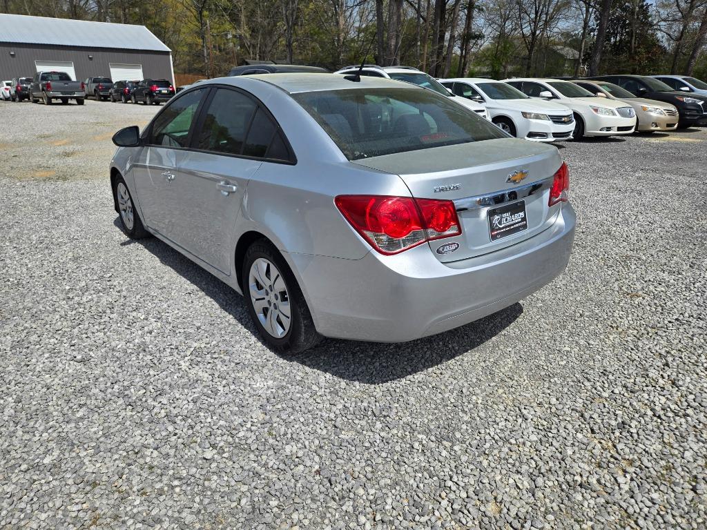 2014 Chevrolet Cruze - $10,900