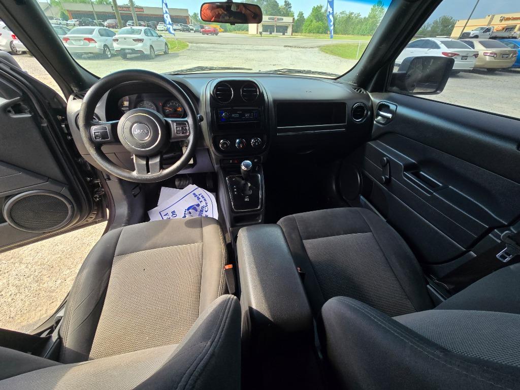 2015 Jeep Patriot - $11,900