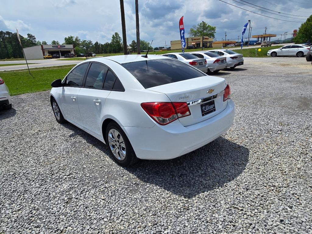 2014 Chevrolet Cruze - $9,900