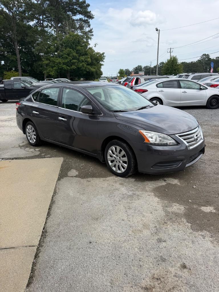 2015 Nissan Sentra - $10,900