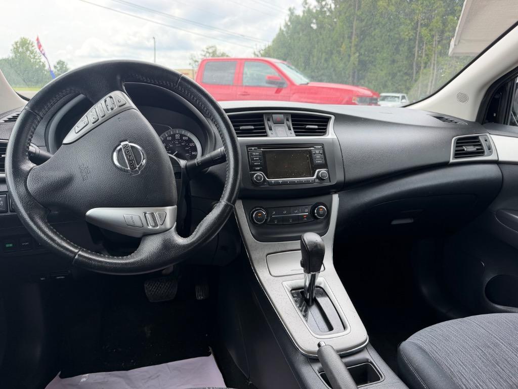 2015 Nissan Sentra - $10,900