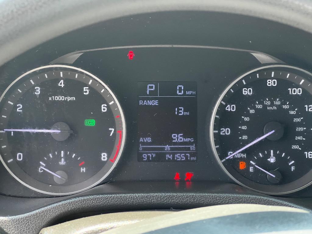 2017 Hyundai Elantra - $10,900