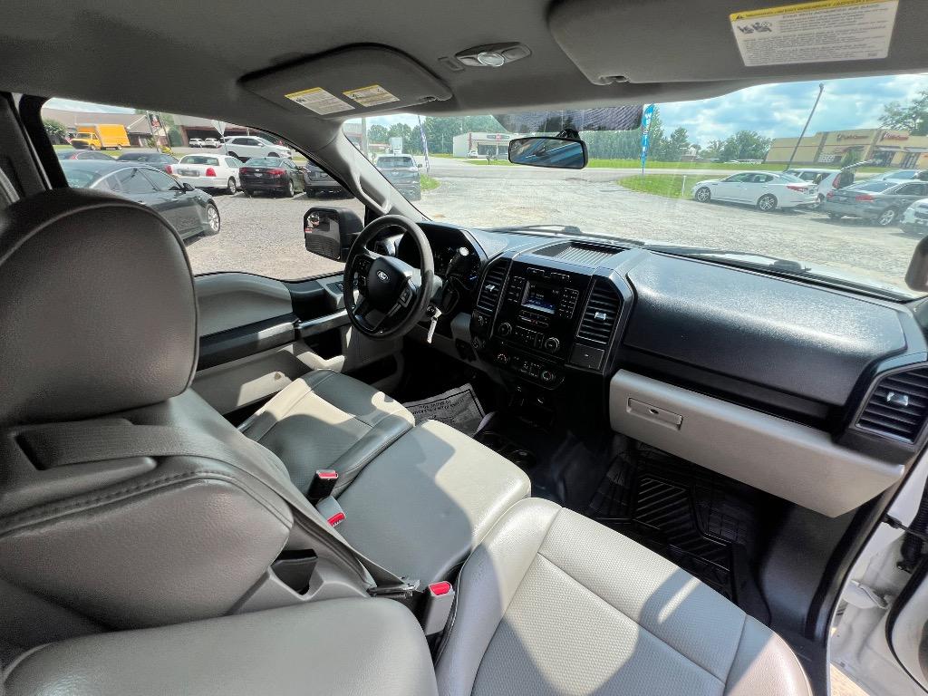 2016 Ford F150 - $13,900