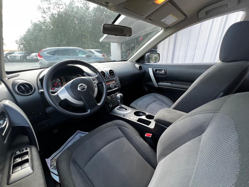 2013 Nissan Rogue - $10,900
