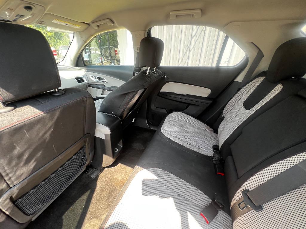 2015 Chevrolet Equinox - $10,900
