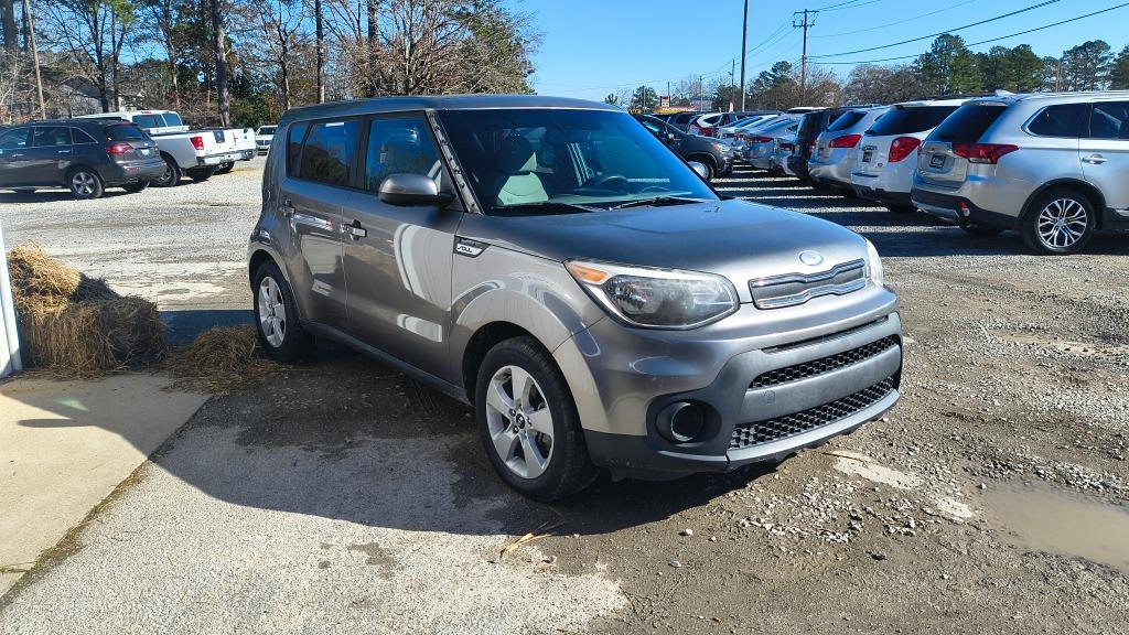 2017 Kia Soul - $12,900