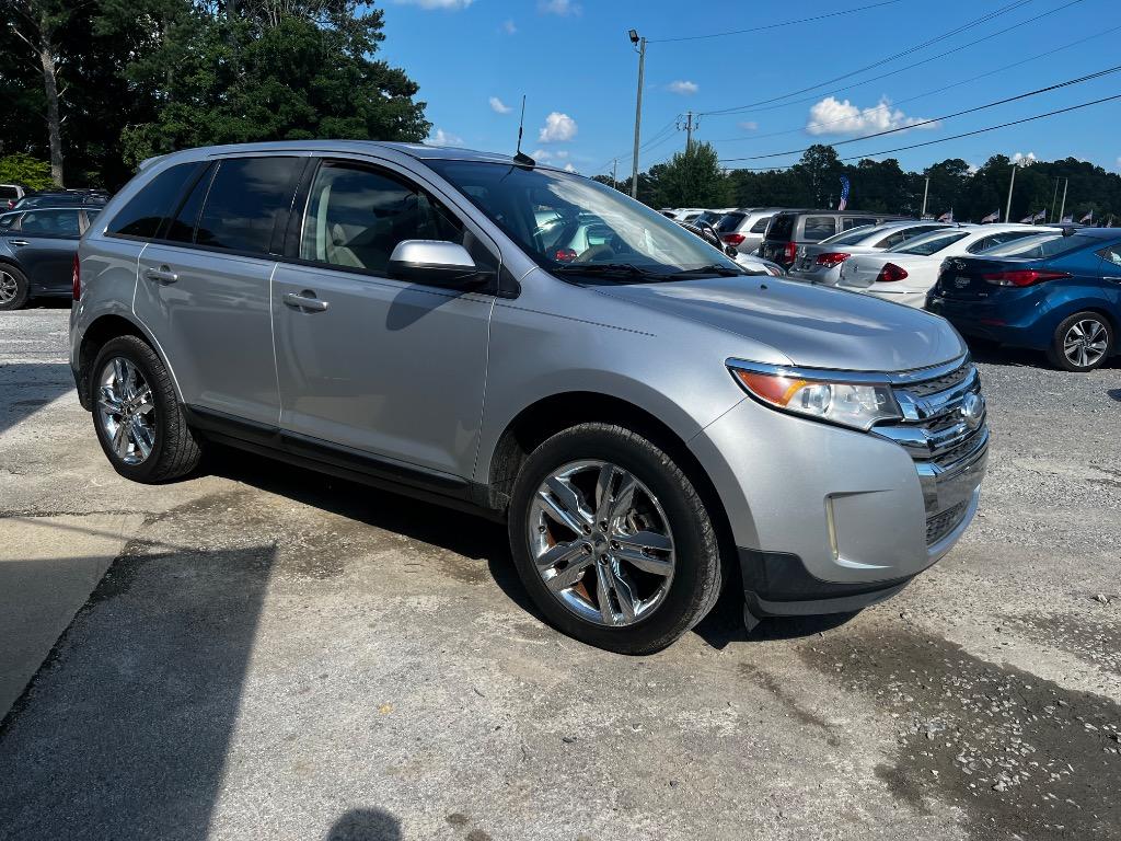 2014 Ford Edge - $11,900