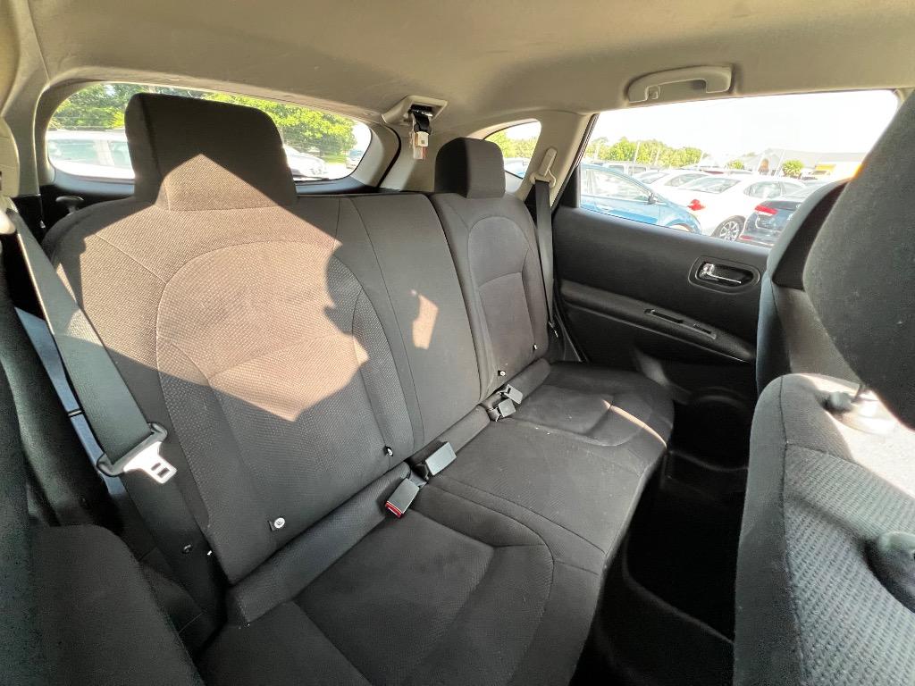 2015 Nissan Rogue - $12,900