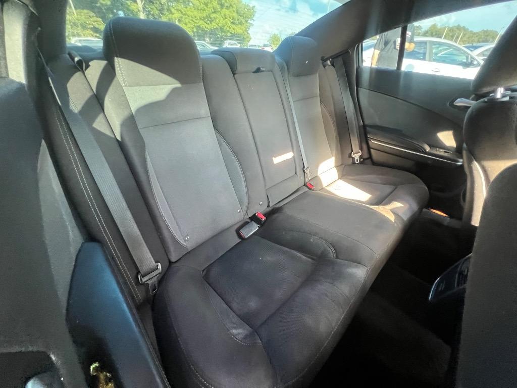 2015 Dodge Charger - $12,900