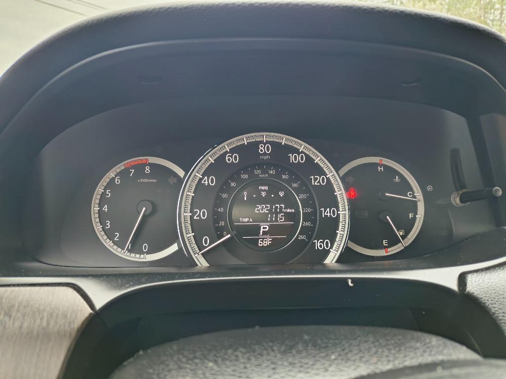 2014 Honda Accord - $13,900