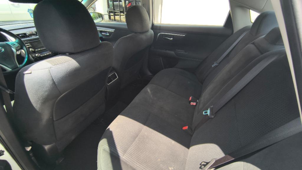 2015 Nissan Altima - $12,900