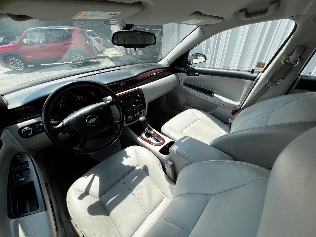 2009 Chevrolet Impala - $10,900