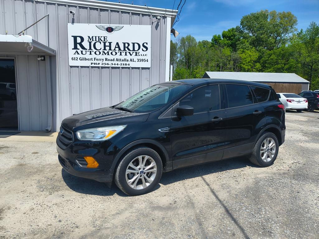 2017 Ford Escape - $11,900