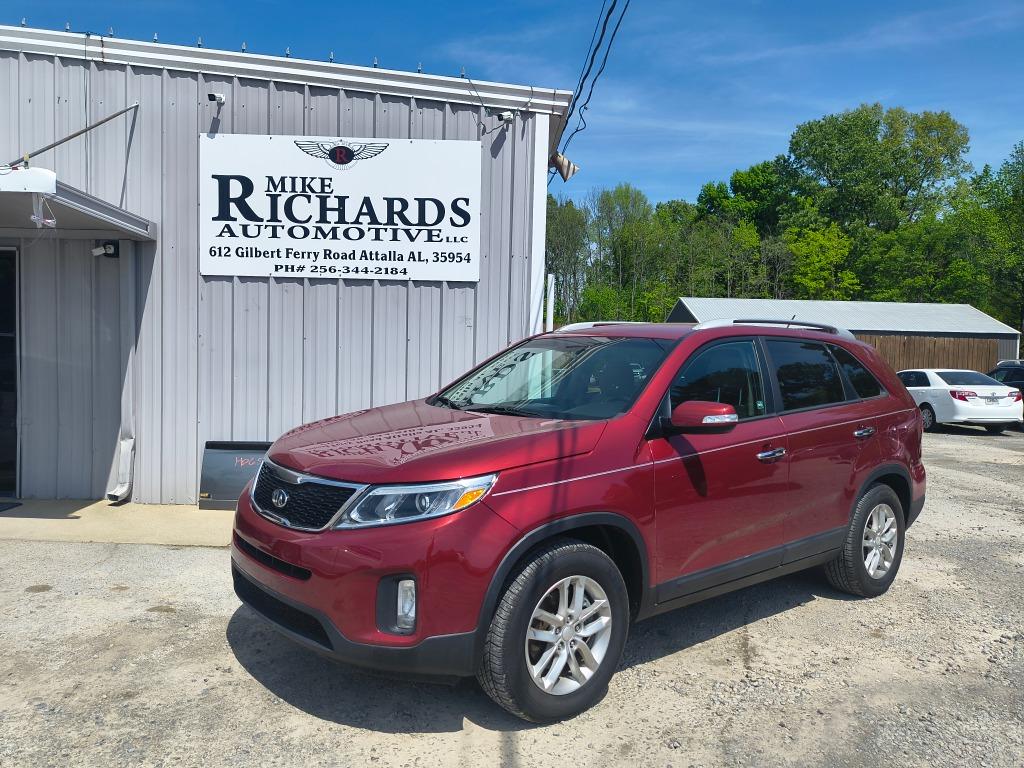2014 Kia Sorento - $12,900