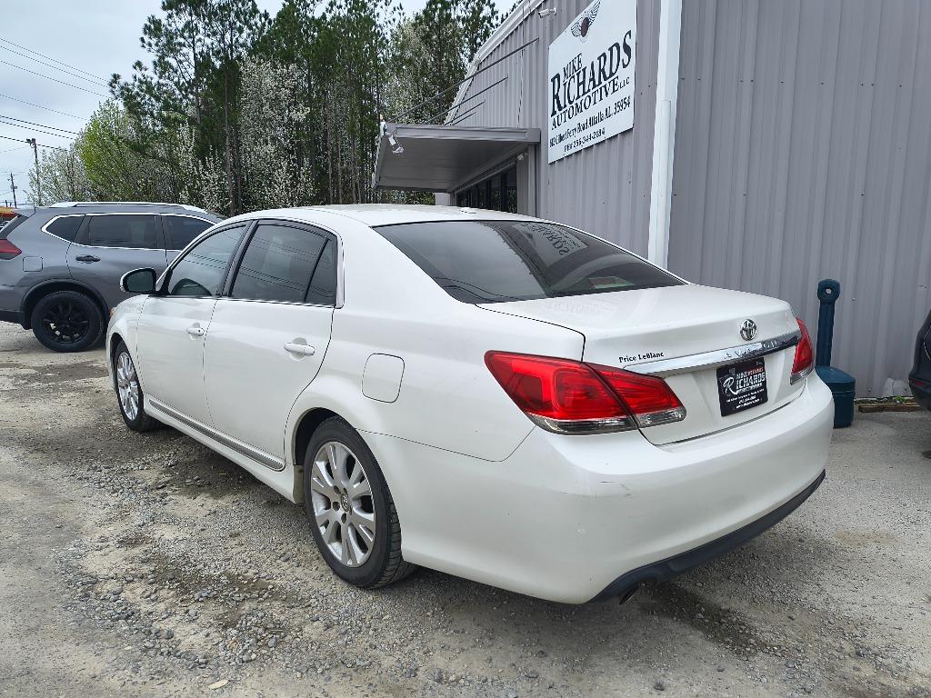 2011 Toyota Avalon