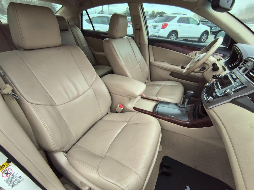 2011 Toyota Avalon