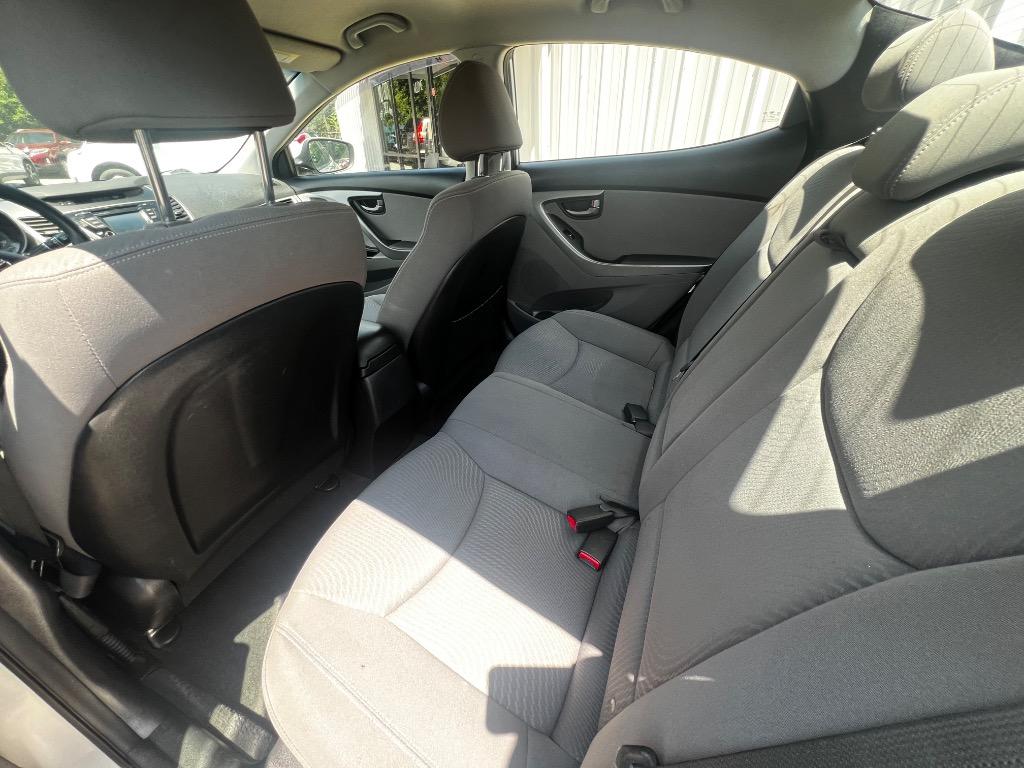 2016 Hyundai Elantra