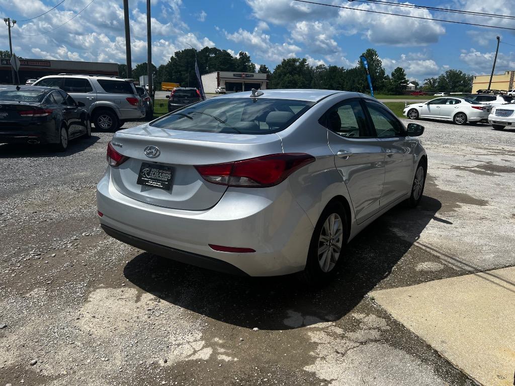 2016 Hyundai Elantra