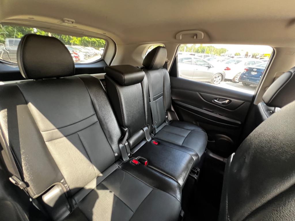 2016 Nissan Rogue - $13,900