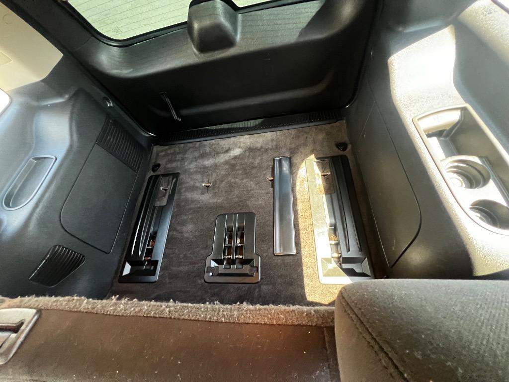 2011 Chevrolet Tahoe - $11,900