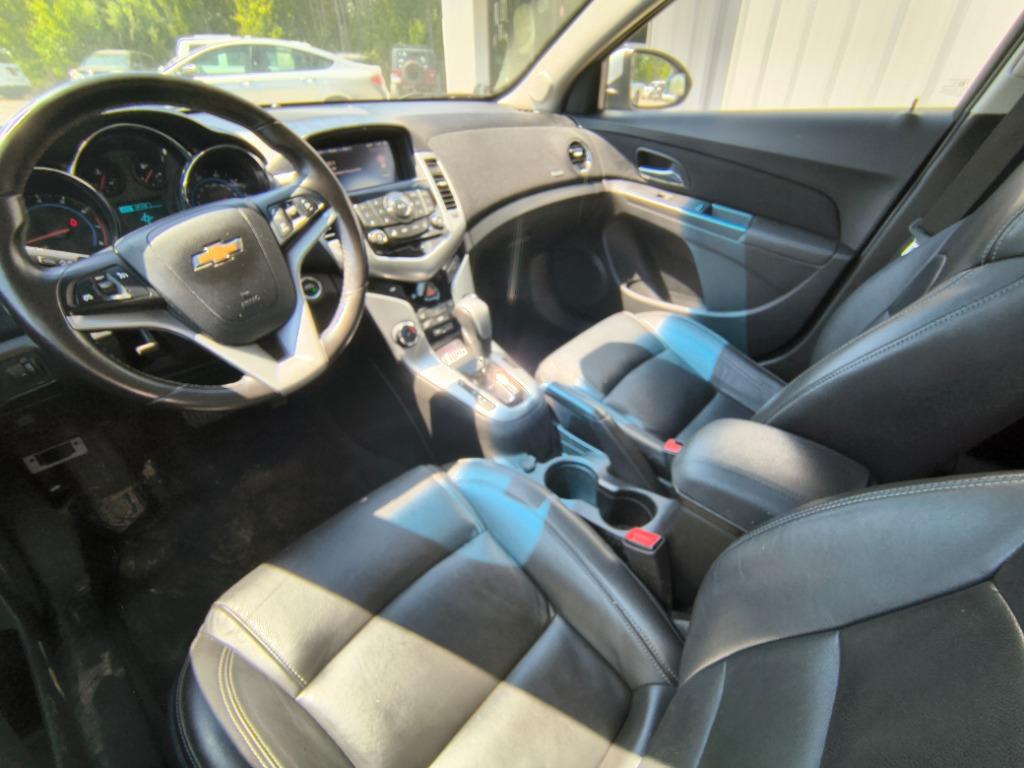 2016 Chevrolet Cruze - $11,900