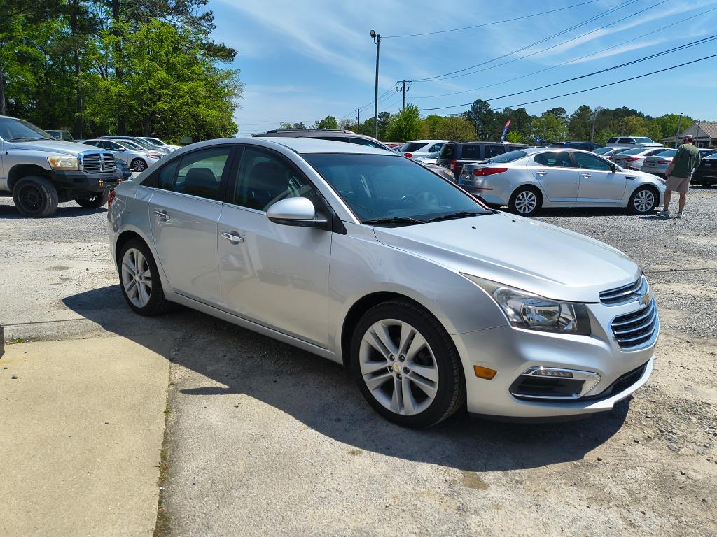 2016 Chevrolet Cruze - $11,900