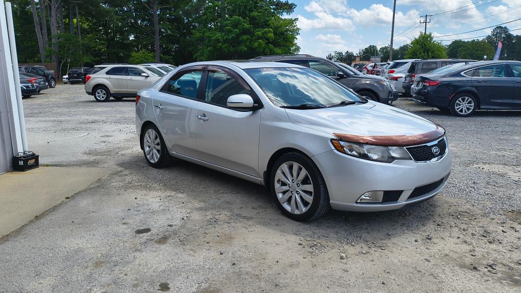 2011 Kia Forte - $10,900