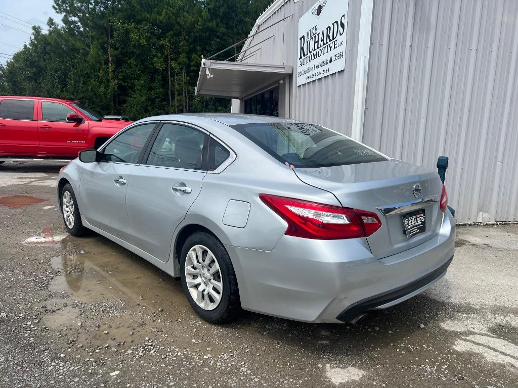 2017 Nissan Altima - $13,500